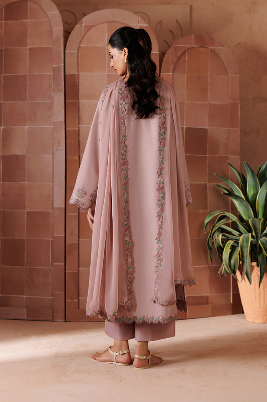 UE-700 Embroidered Lawn - Iznik