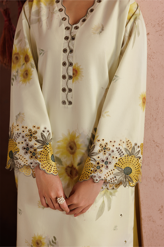 UE-711 Embroidered Lawn - Iznik