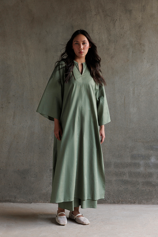 IS-01 Vert Jade