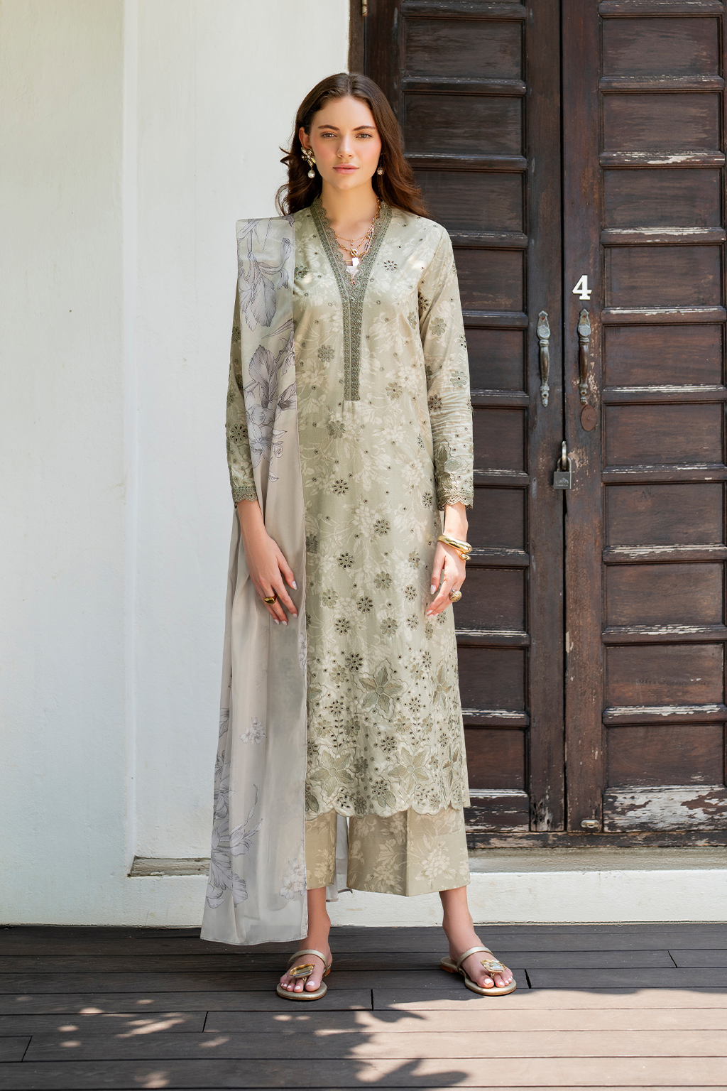 embroidered printed lawn dress EMBROIDERED PRINTED LAWN UF-544