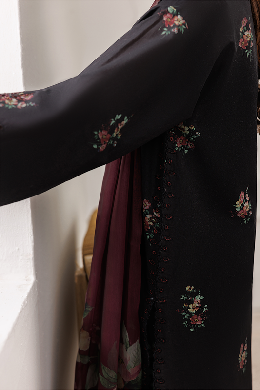 UE-637 Printed Lawn - Iznik