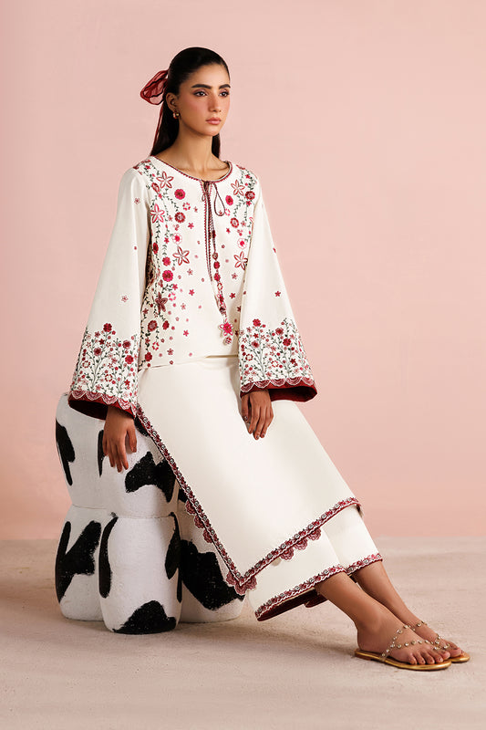 IP-355 Embroidered Lawn - Iznik