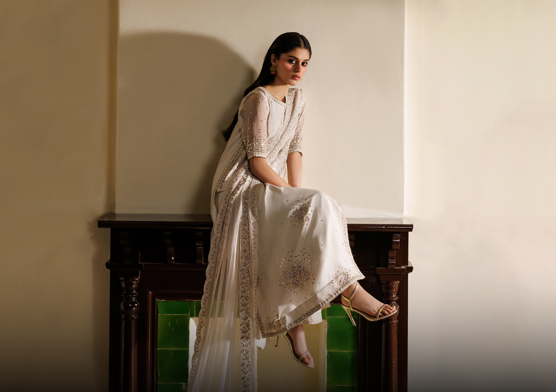 Why Chiffon Is the Perfect Fabric for Semi-Formal Gatherings in Pakistan