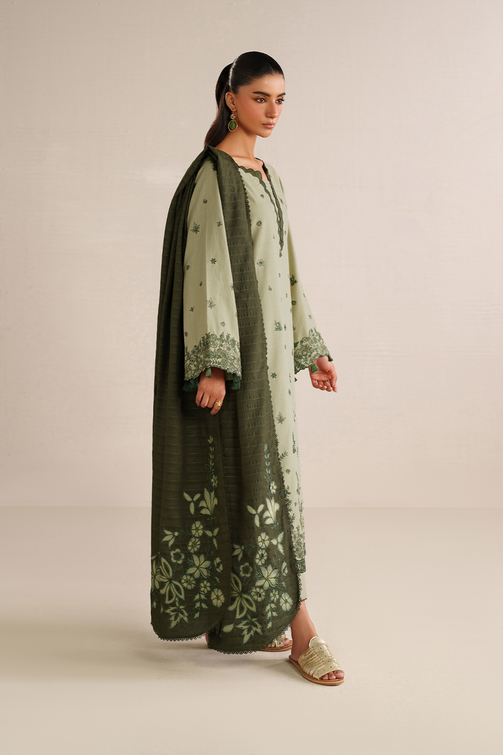 UE-578 Embroidered Khaddar