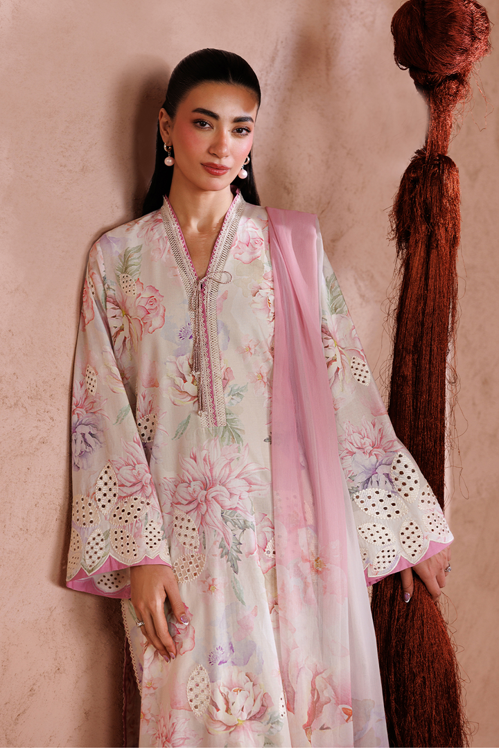 UE-712 Embroidered Lawn
