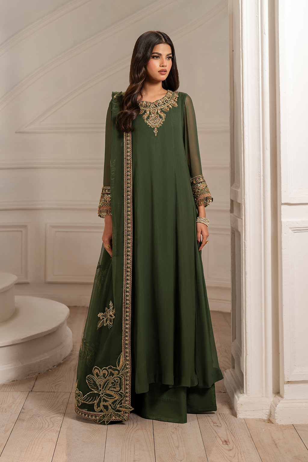 Luxury Formal Dresses | Embroidered Silk, Chiffon & Raw Silk Iznik Luxury Formal Dresses | Embroidered Silk, Chiffon & Raw Silk Iznik