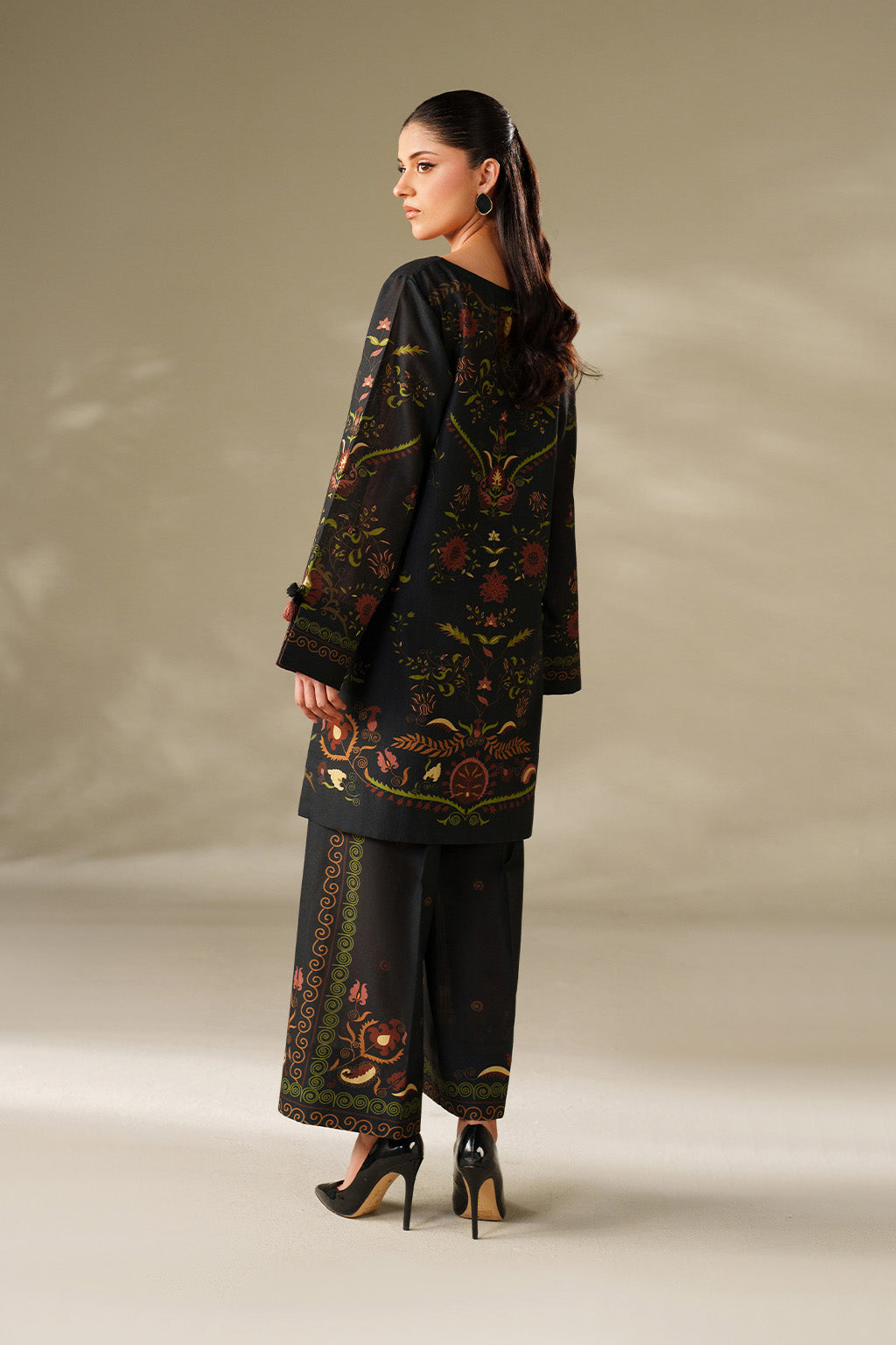 IP-342 Printed Khaddar