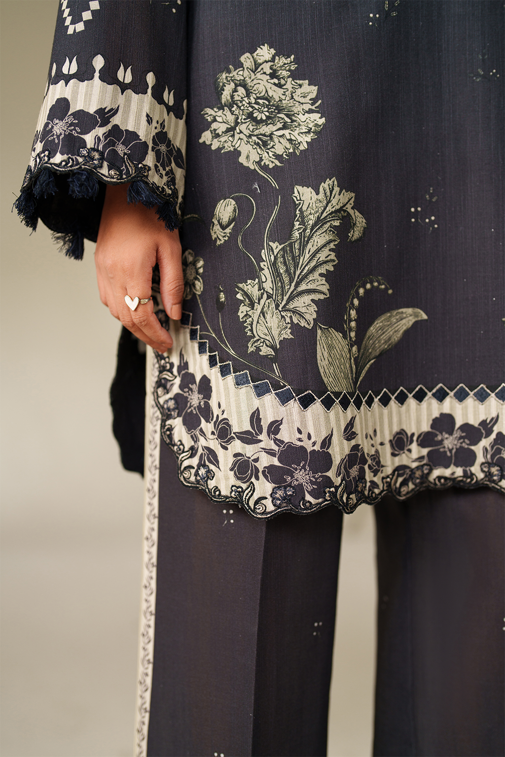 IP-341 Printed Khaddar