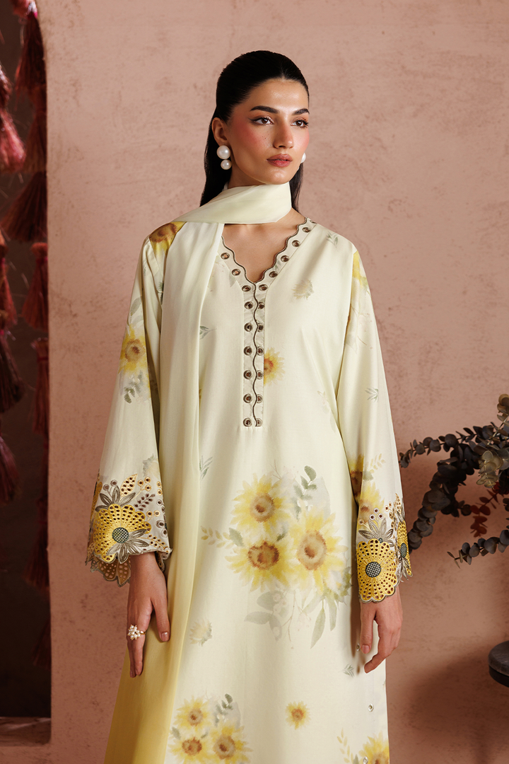 UE-711 Embroidered Lawn