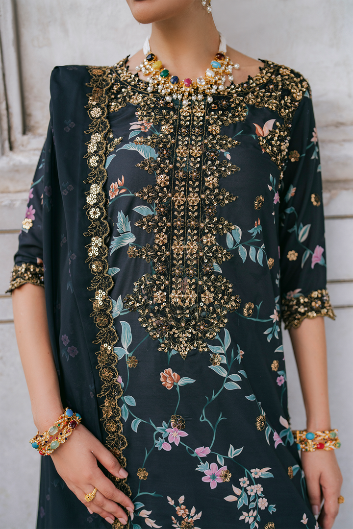 UE-317 Embroidered Raw Silk - Iznik