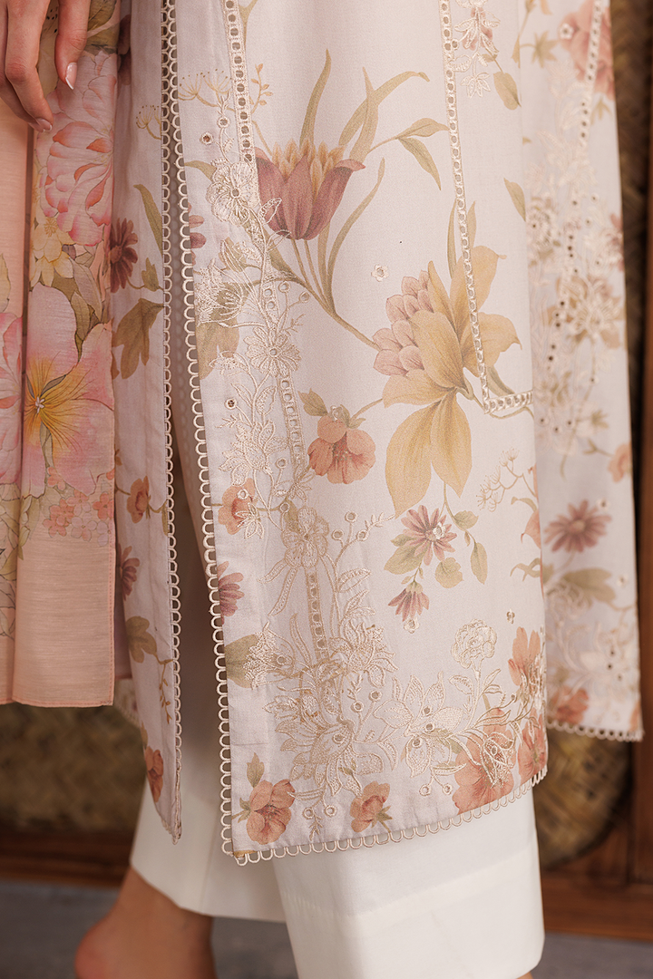 IBE-05 Embroidered Lawn