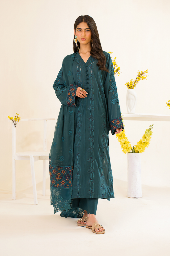 UE-161 Embroidered Lawn