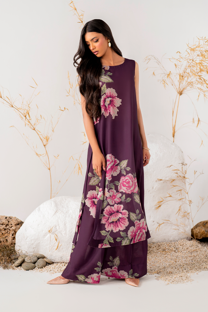 IP-239 Printed Georgette - Iznik