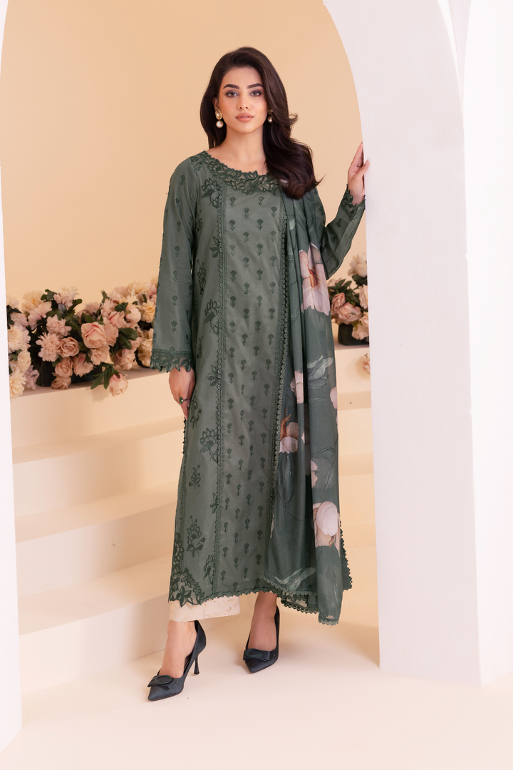 UE-259 Embroidered Lawn