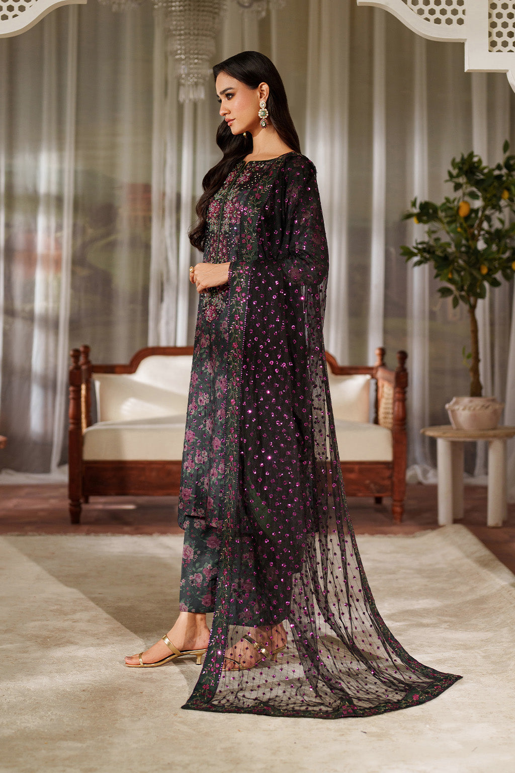 UE-537 Printed Formals