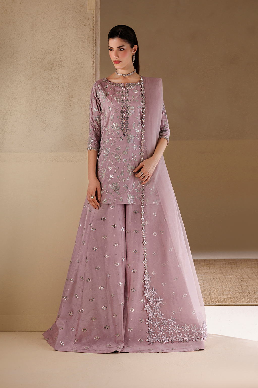 UE-730 Embroidered Ramen Silk
