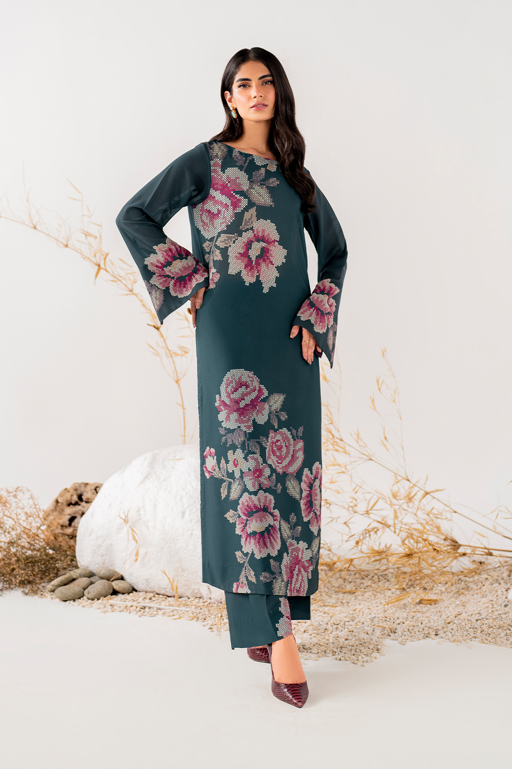 IP-240 Printed Georgette - Iznik