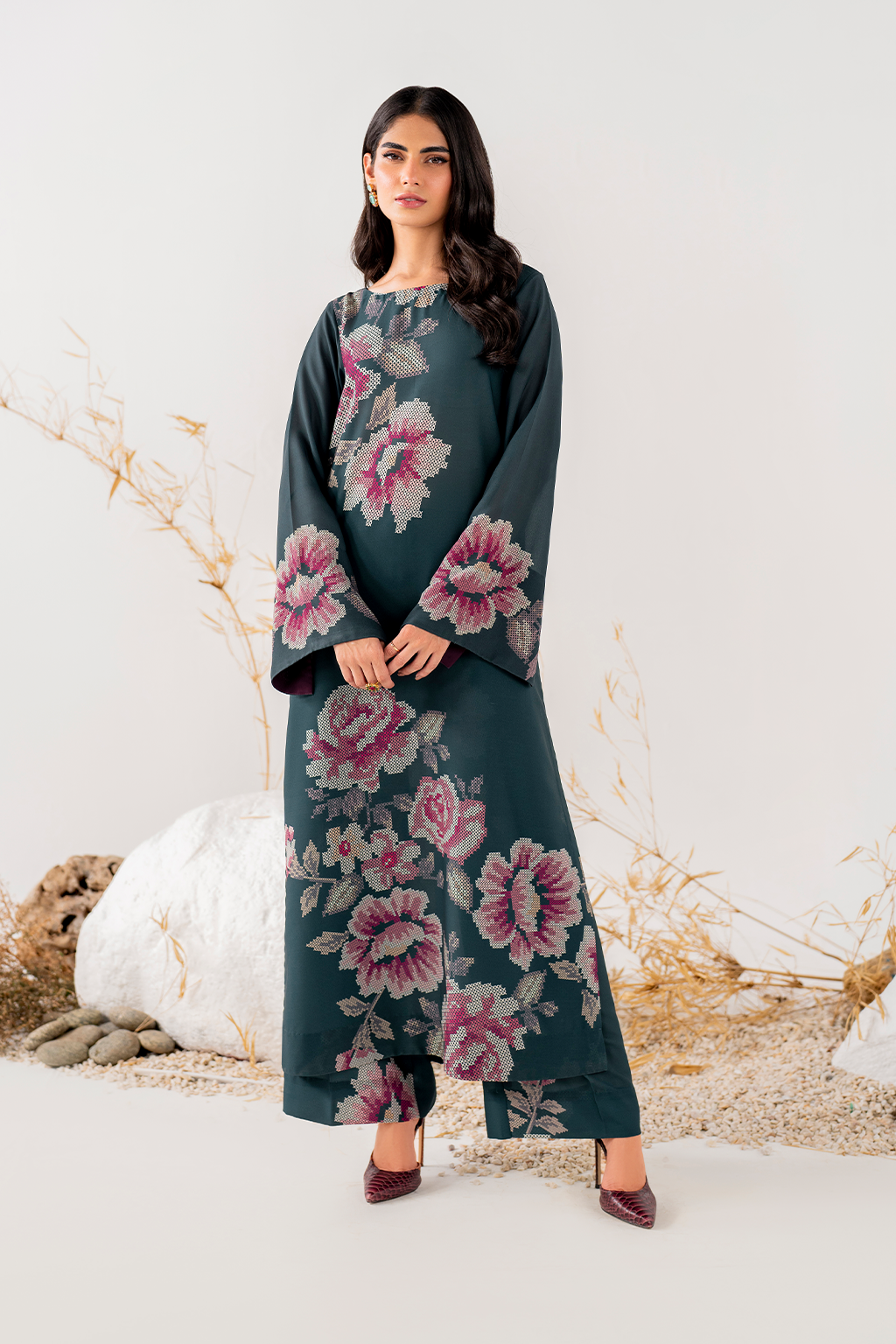 IP-240 Printed Georgette - Iznik