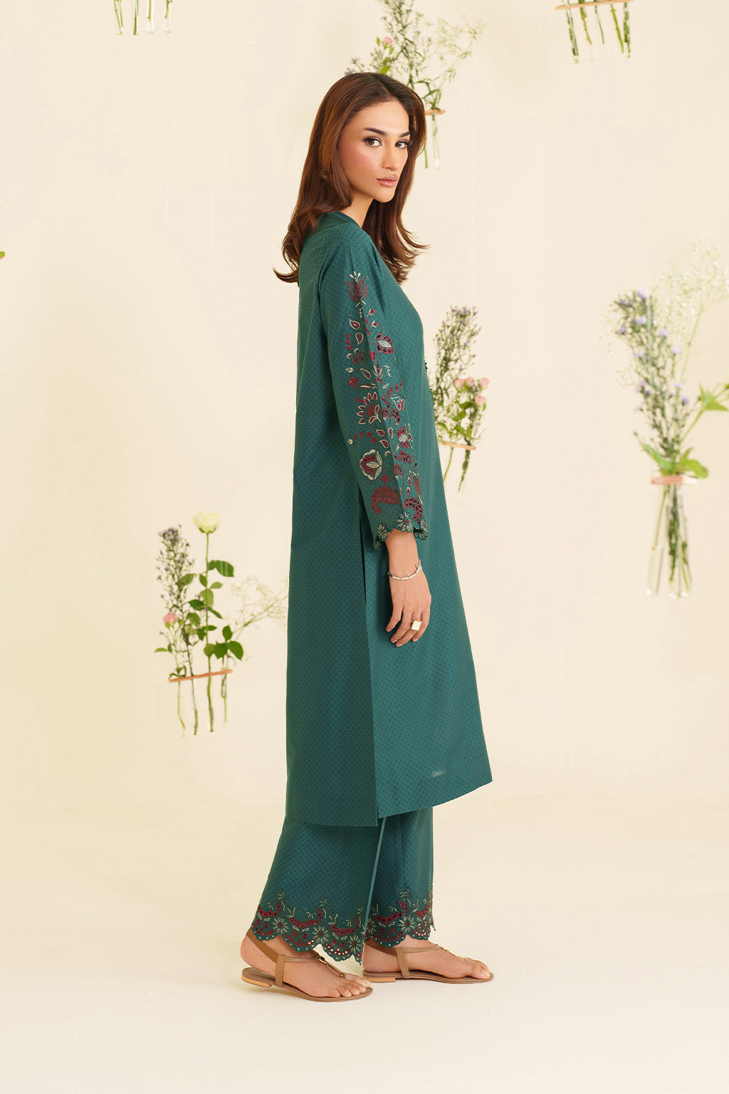 IP-323 Textured Lawn - Iznik