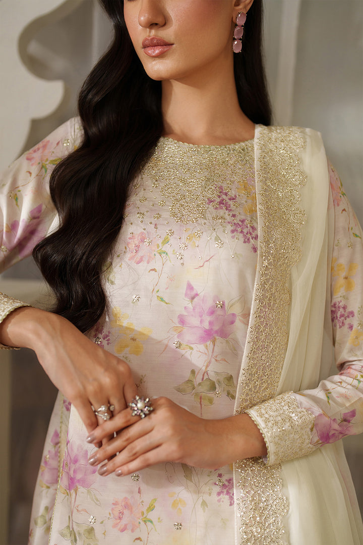 UE-544 Printed Formals