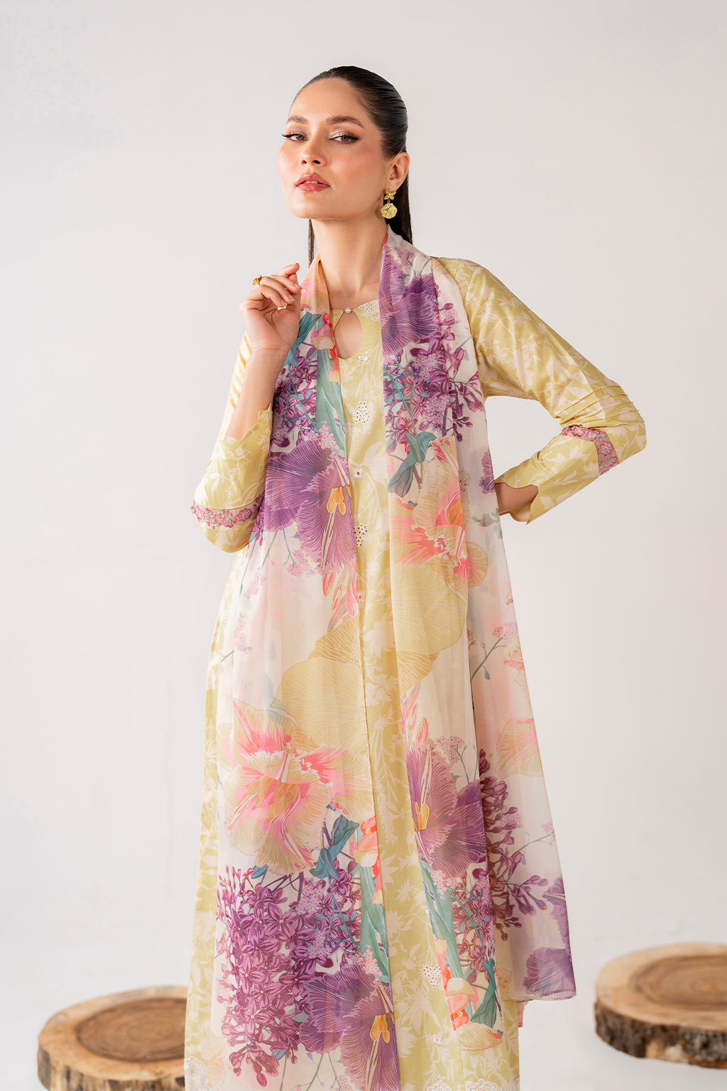 UE-263 Printed Lawn