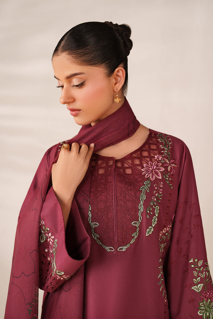 UE-610 Embroidered Lawn