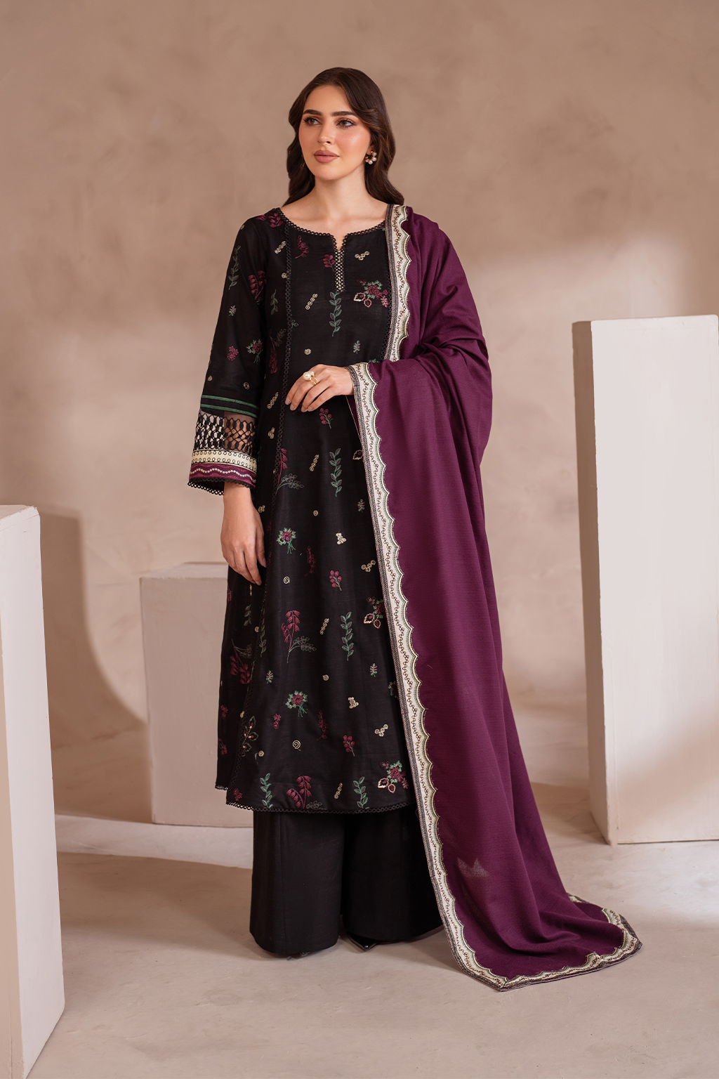 UE-363 Embroidered Khaddar