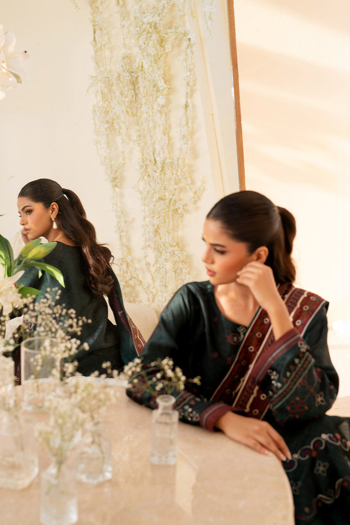 UE-435 Embroidered Pure Jacquard Silk