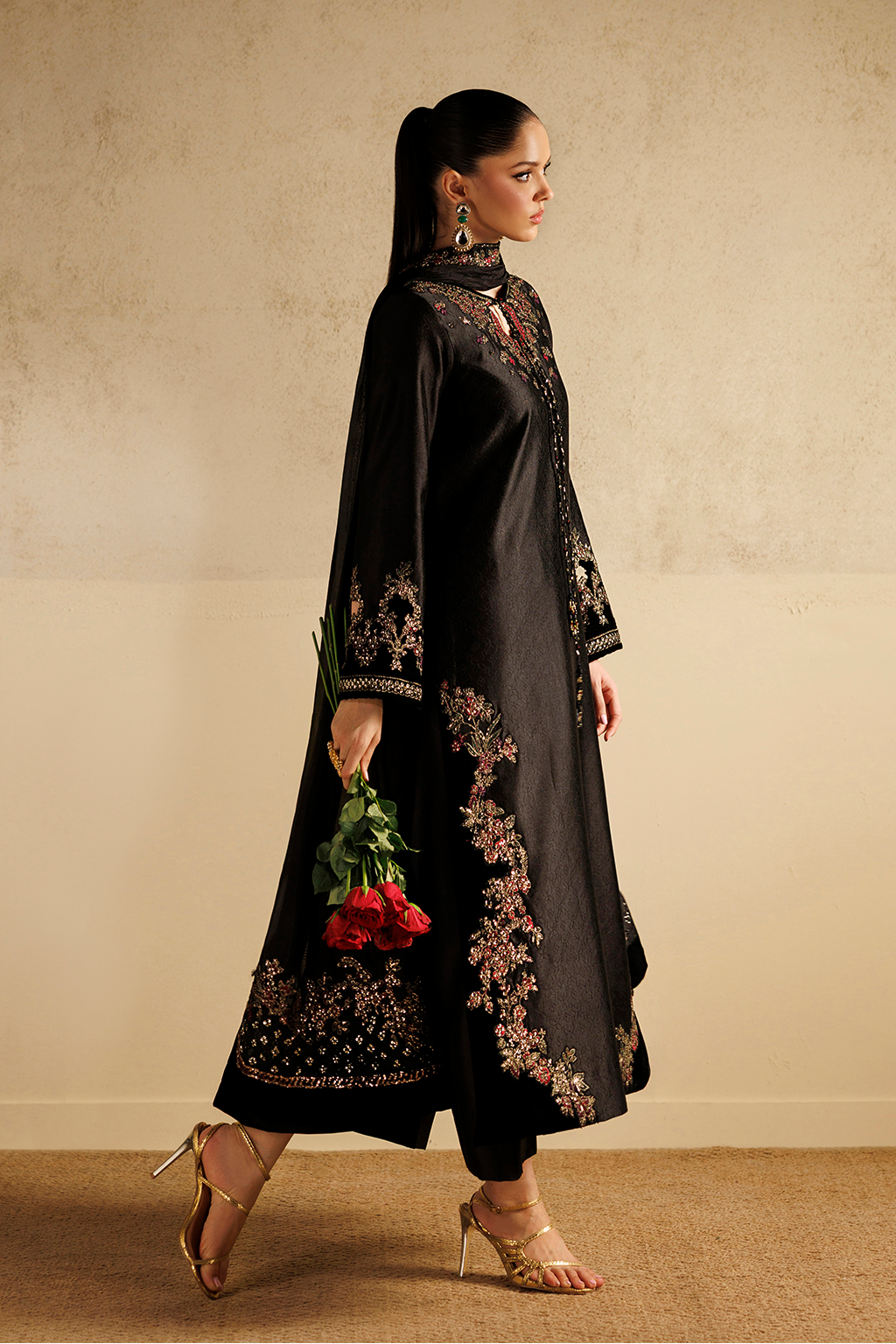 UE-737 Dyed Textured Sheesha Silk