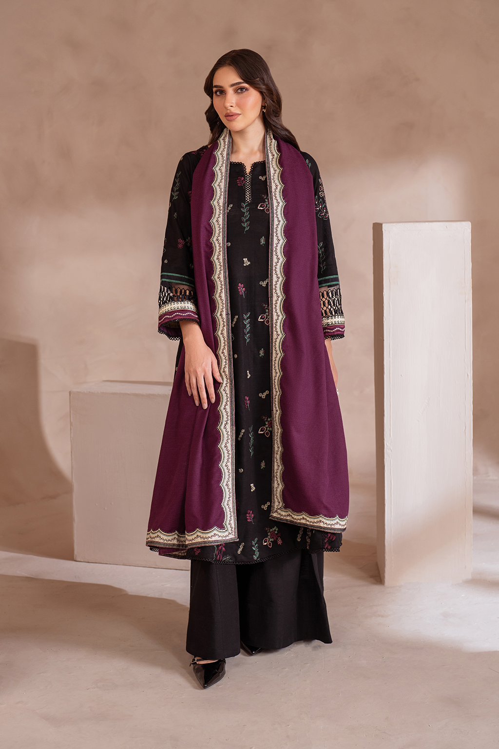 UE-363 Embroidered Khaddar