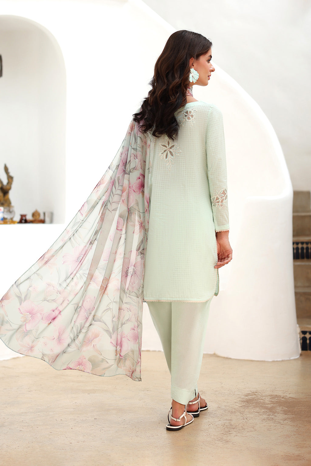 UE-521 Dyed Textured Lawn