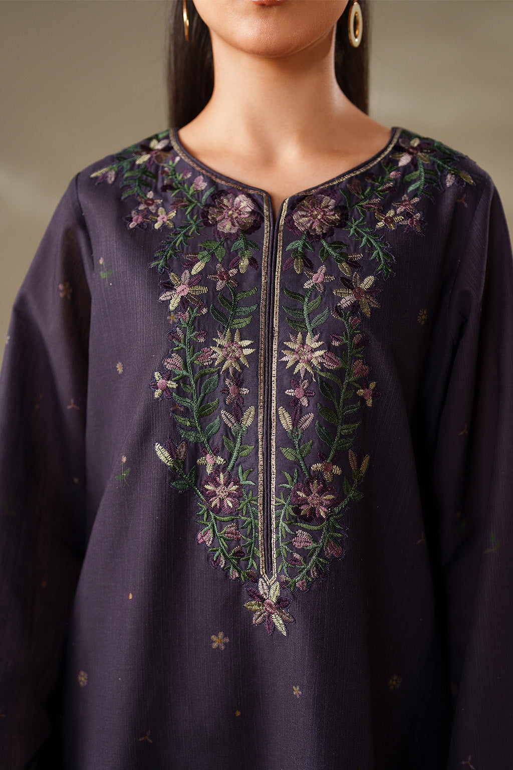UE-568 Printed Khaddar