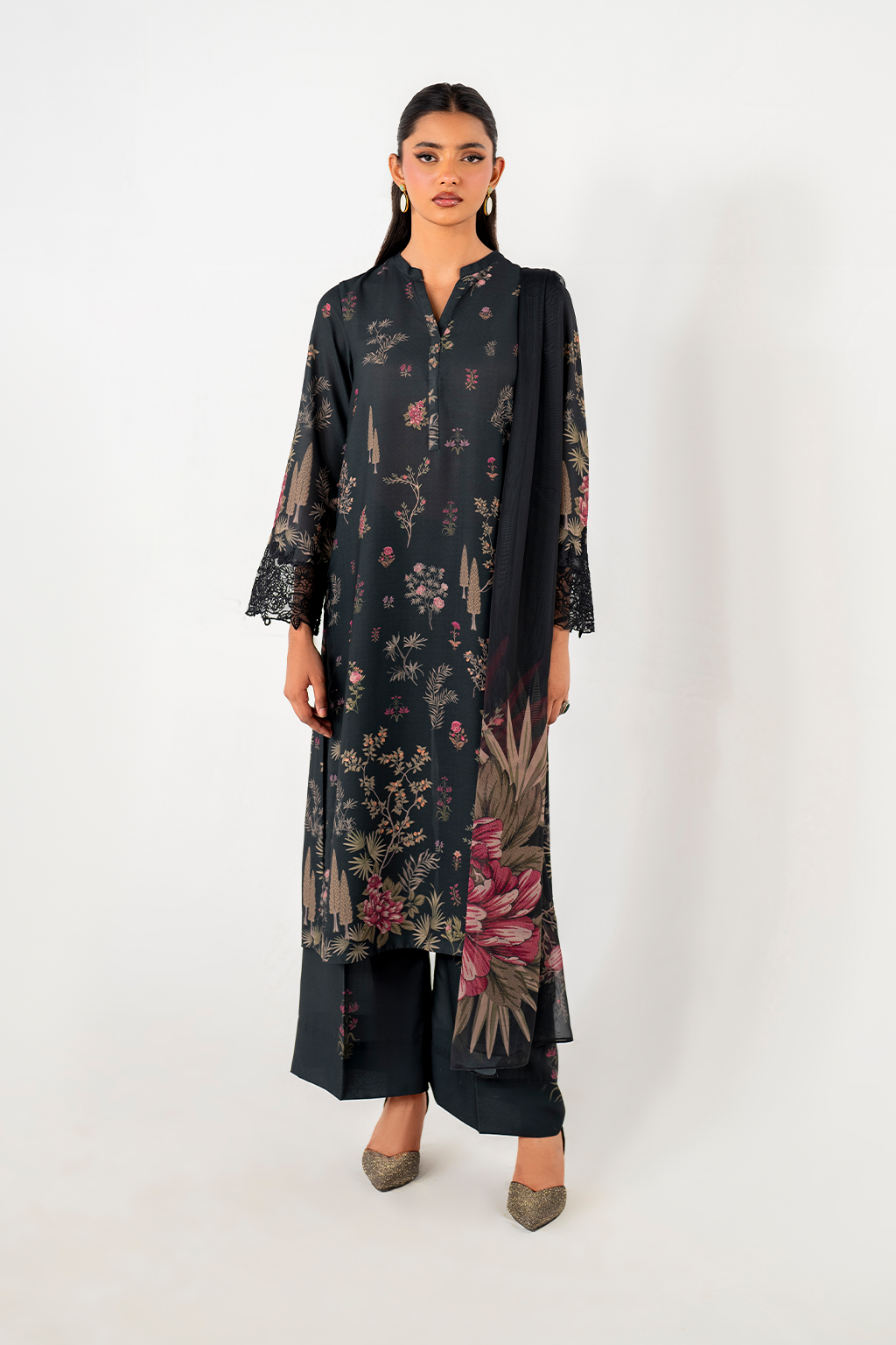 IP-245 Printed Georgette - Iznik