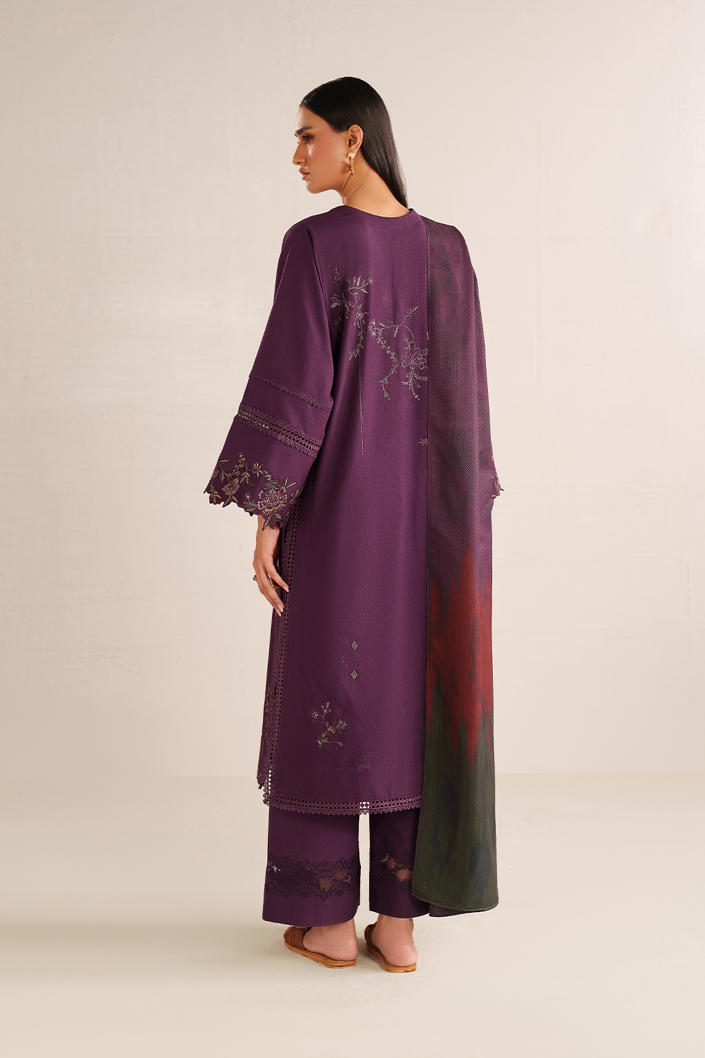UE-584 Embroidered Khaddar