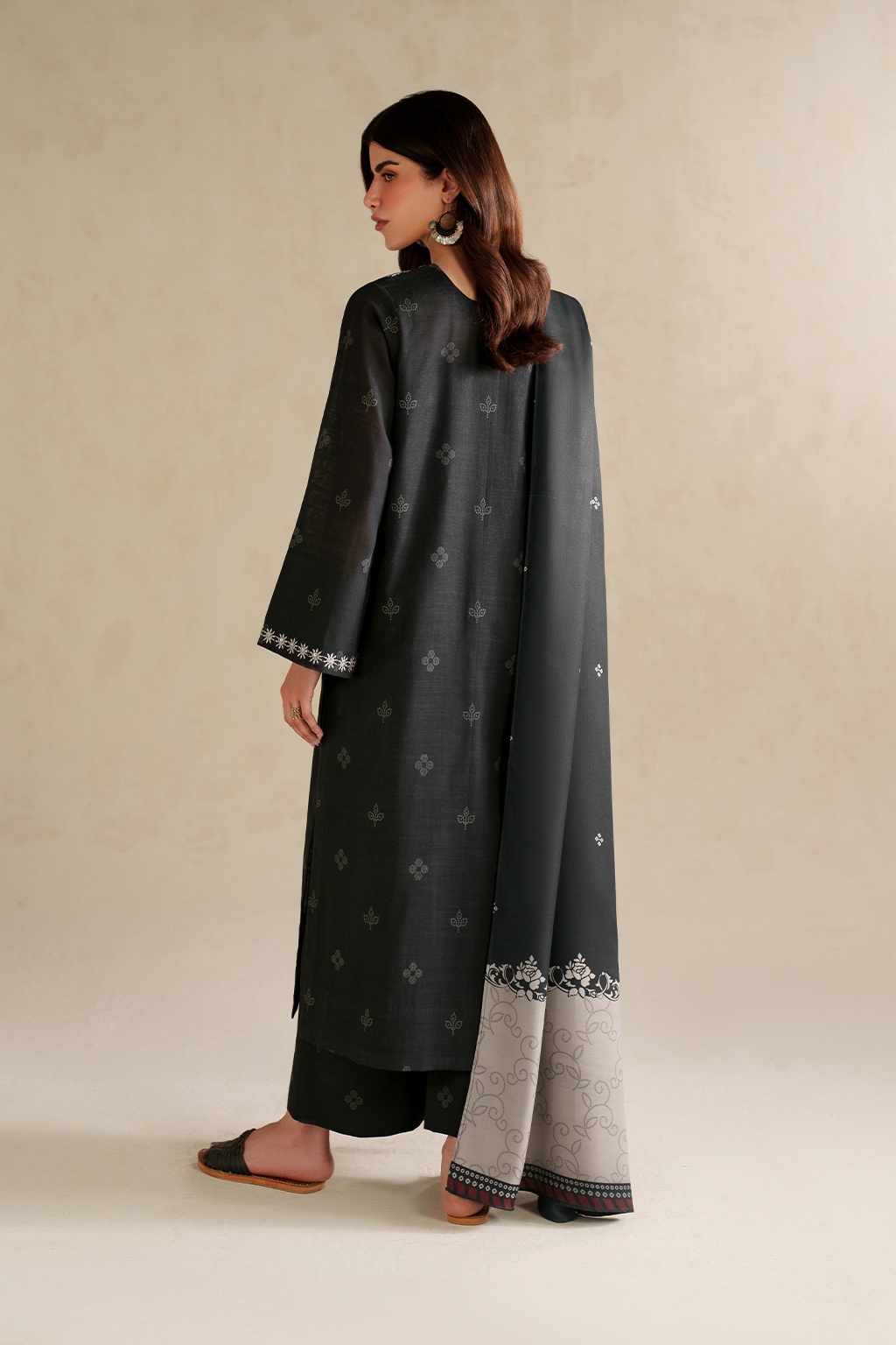 UE-591 Printed Khaddar