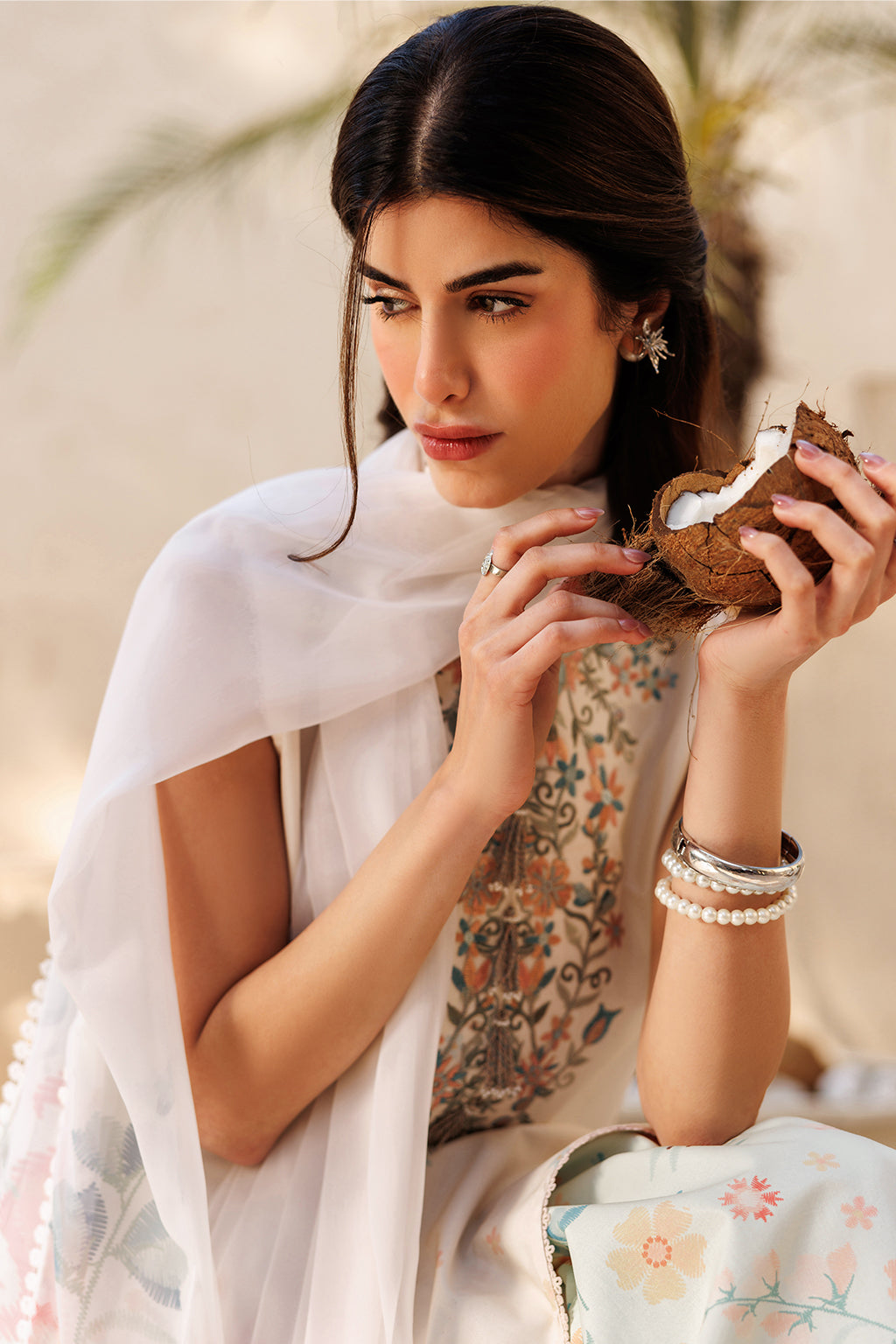 UE-667 Printed Lawn - Iznik