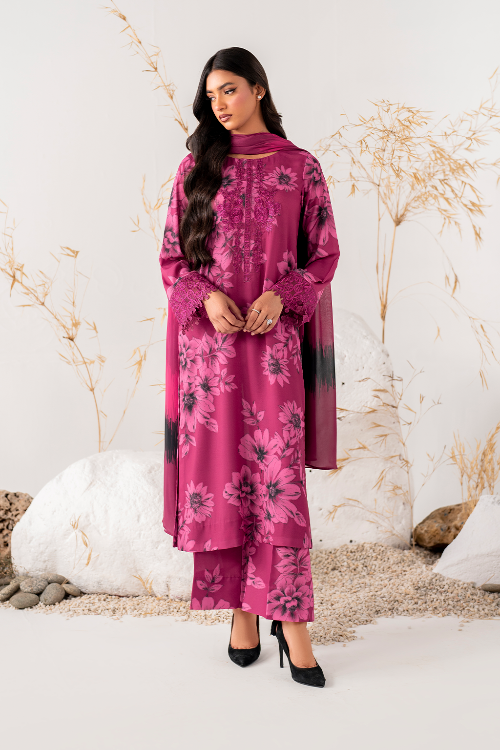 IP-237 Printed Georgette - Iznik