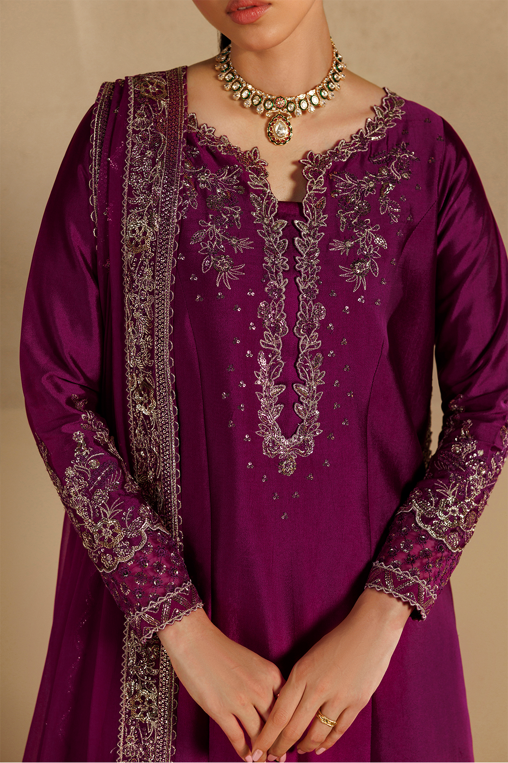 UE-736 Embroidered Sheesha Silk