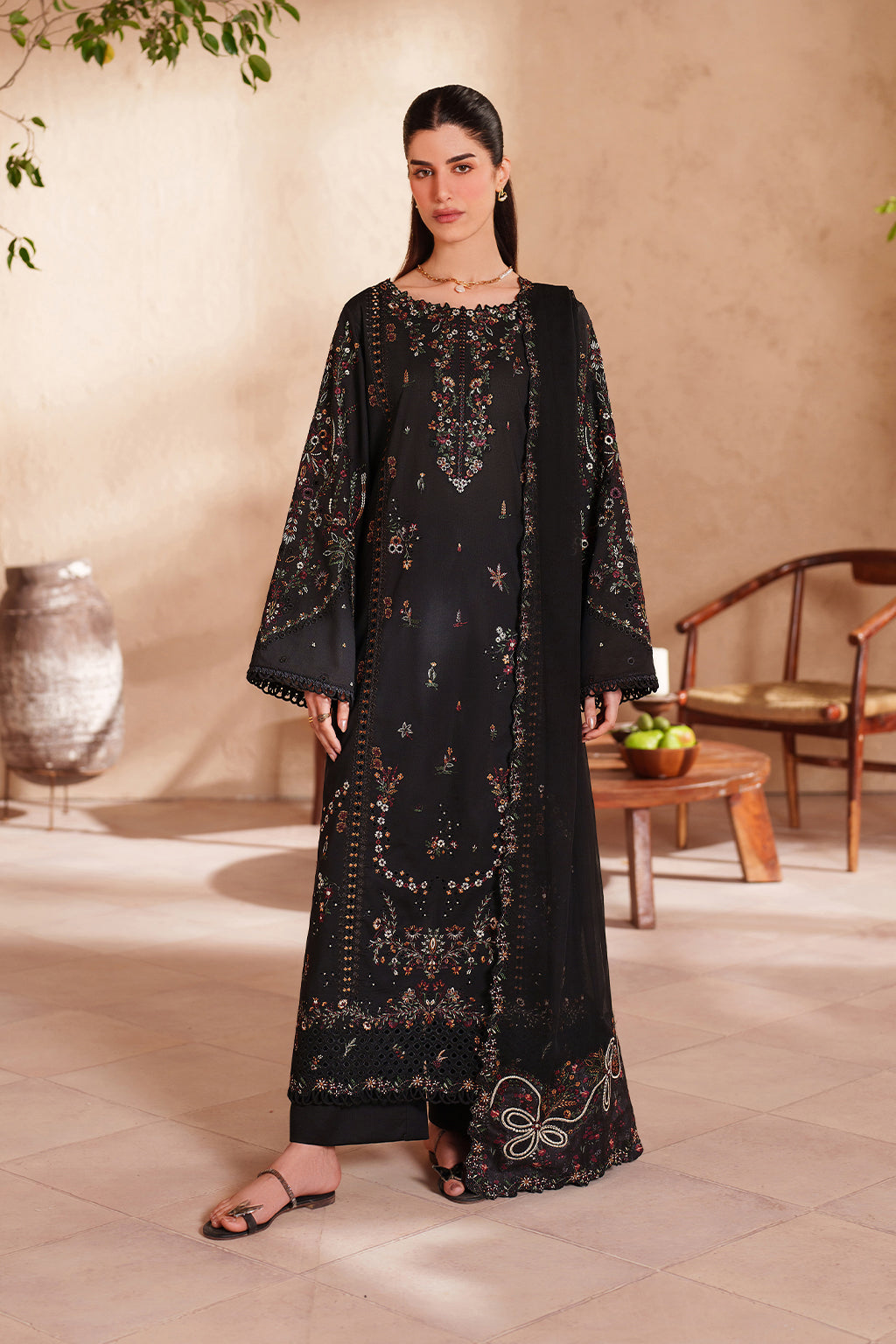 lawn black dress design Black Lawn Dress Design