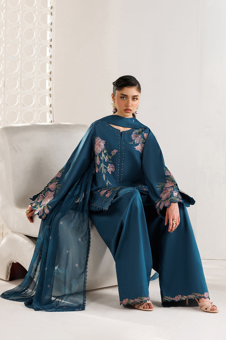 UE-690 Embroidered Lawn