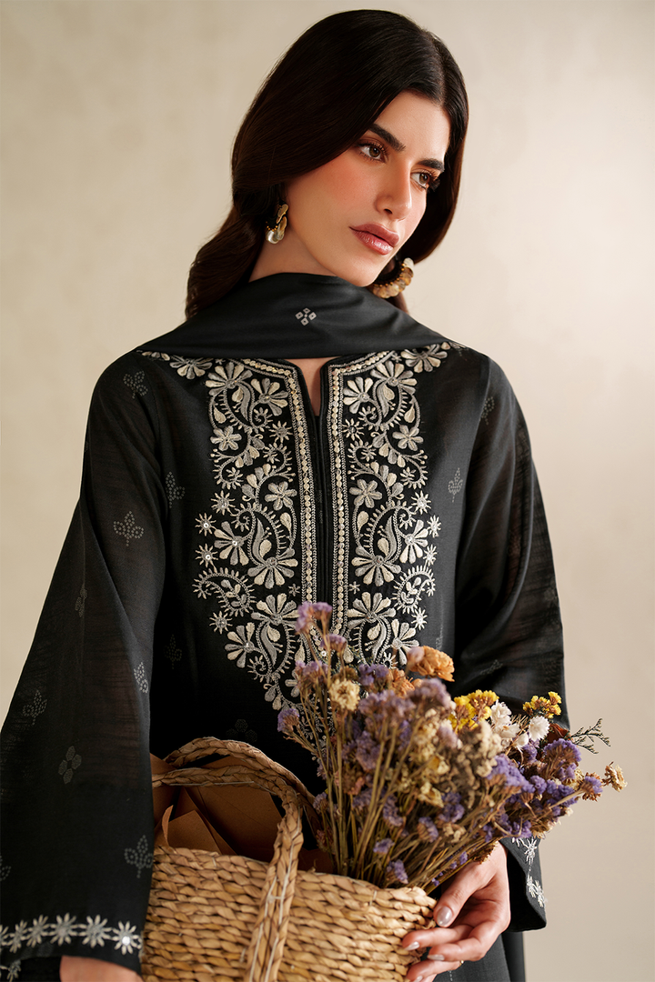 UE-591 Printed Khaddar