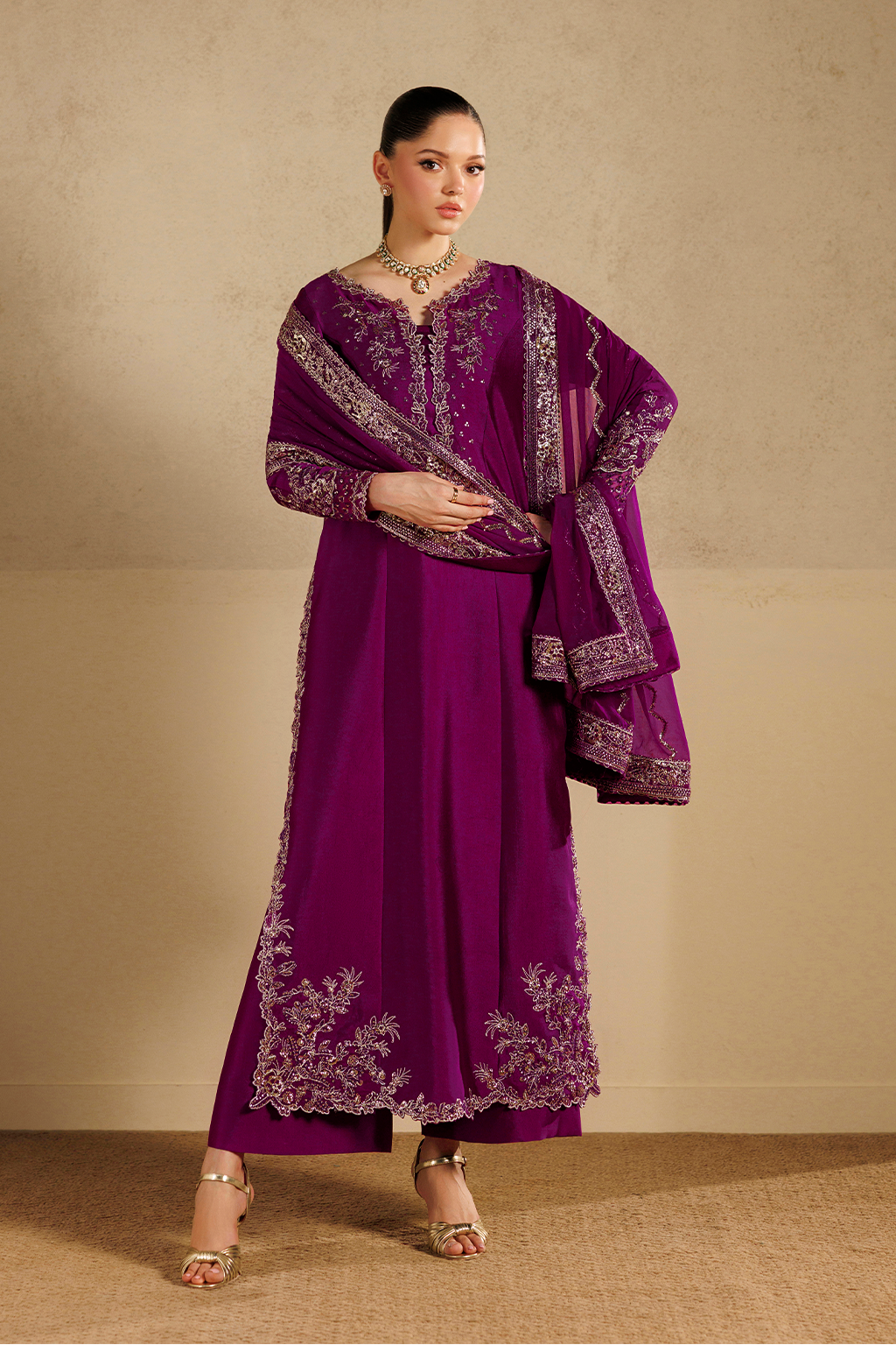 UE-736 Embroidered Sheesha Silk