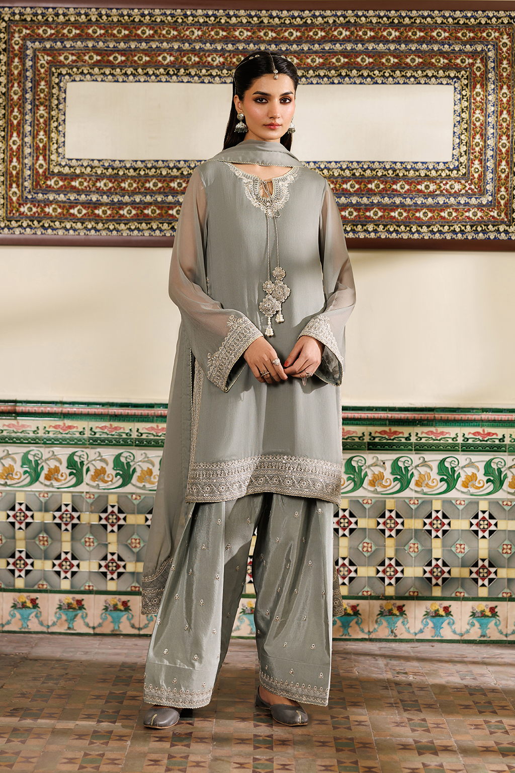 Buy Best Semi Formal Dresses Online by Iznik Fashion Buy Best Semi Formal Dresses Online by Iznik Fashion