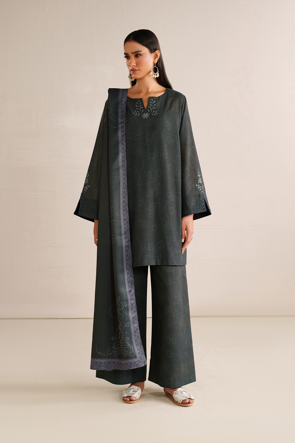Winter Collection 2026 | Winter Dresses & Khaddar Suits | Iznik Winter Collection 2026 | Winter Dresses & Khaddar Suits | Iznik