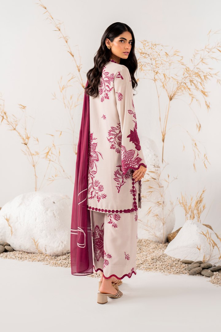 IP-236 Printed Georgette - Iznik