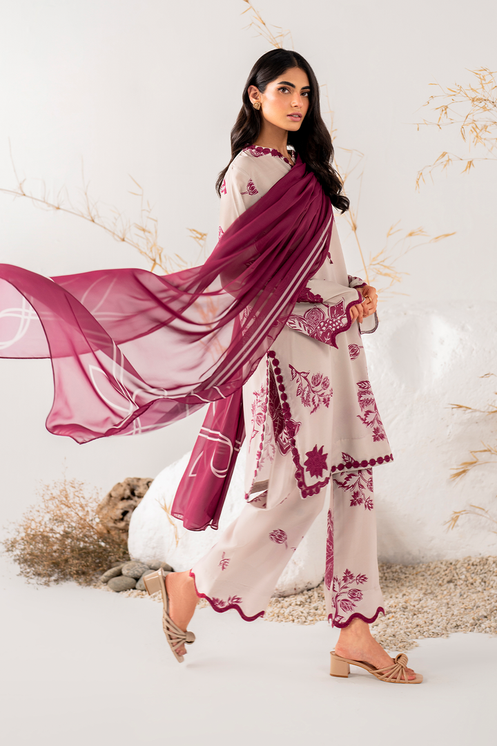 IP-236 Printed Georgette - Iznik