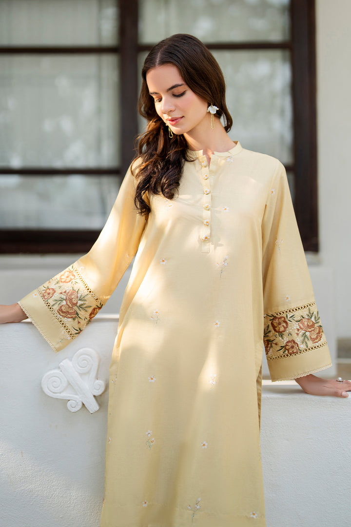 IP-310 Printed Lawn - Iznik