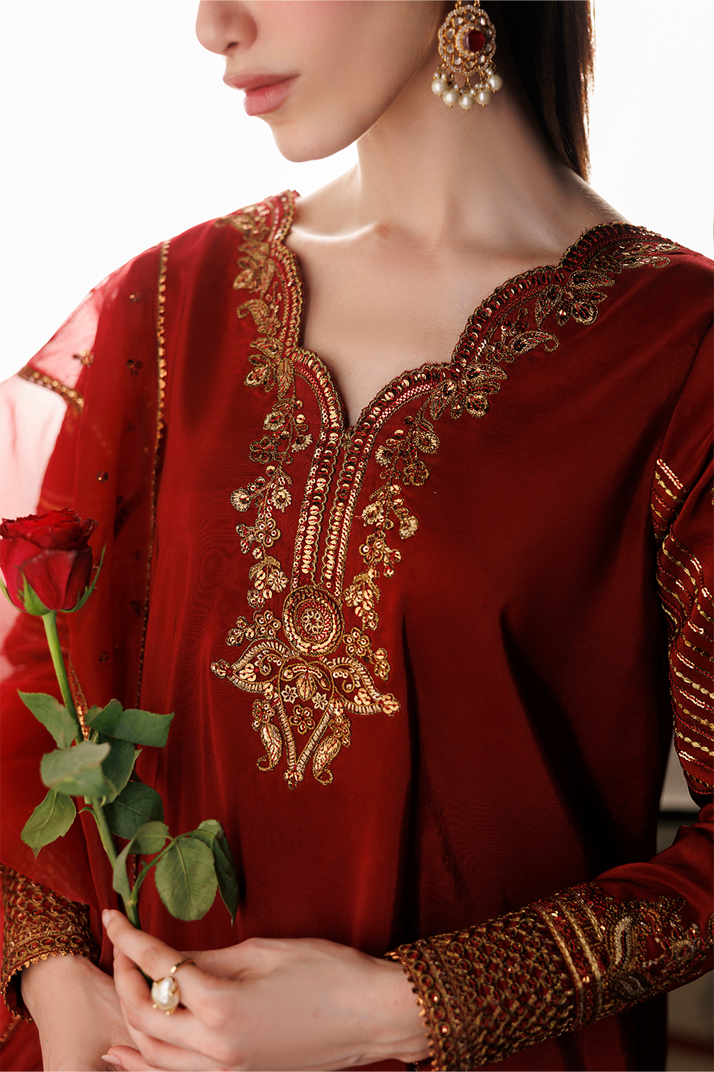 UE-734 Embroidered Ramen Silk