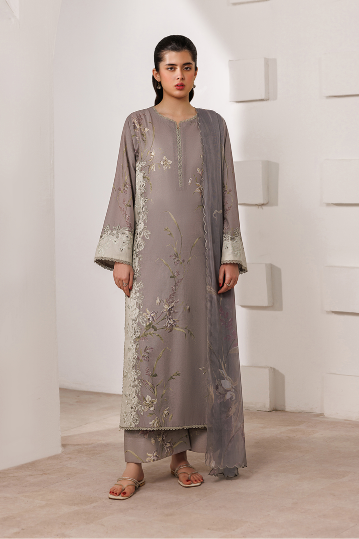 UE-638 Printed Lawn