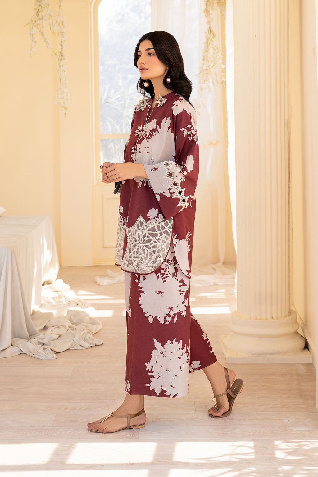 IP-301 Printed Lawn - Iznik